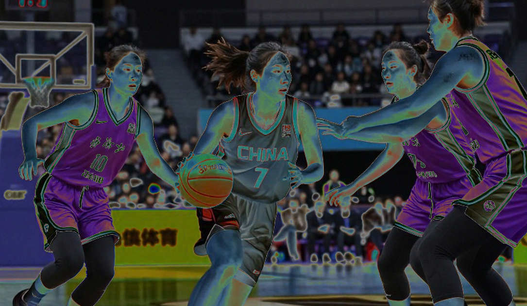 Kevin Diks nói về Mitchell Baker và Luke Vickery: Bên trong chiến lược diaspora của Indonesia trước ASEAN Cup 2026