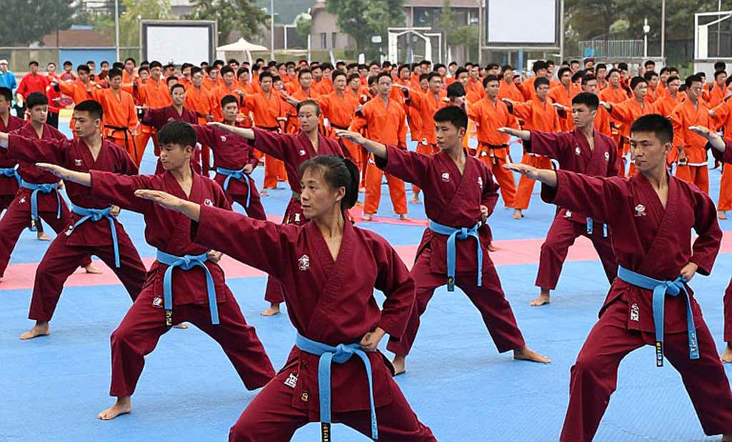 Khán đài Gò Đậu vang tiếng trống: Hành trình trụ hạng của Becamex Bình Dương và bài học về sức mạnh cộng đồng