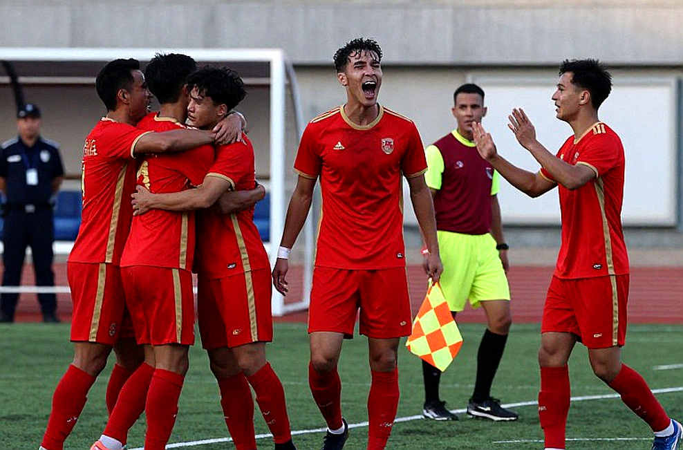 Nhịp V.League: Khi dòng tiền ông bầu và lò đào tạo định hình bước chạy bóng đá Việt