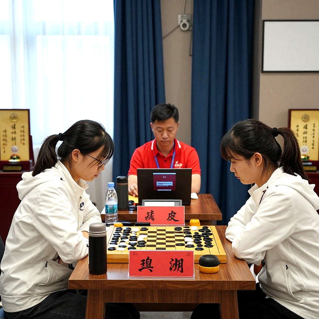 Giải Cờ Vua Toàn Cầu 2026: Carlsen Tái Xuất, Ngôi Sao Ấn Độ Tỏa Sáng Giữa Lịch Thi Đấu Nghẹt Thở
