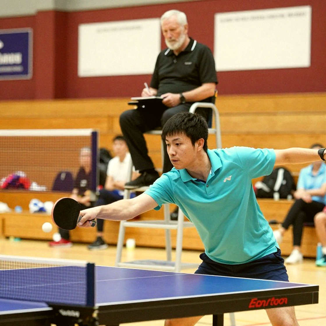 Alwi Farhan tập cùng Kento Momota trước Asian Games 2026: Cánh cửa ở Tokyo