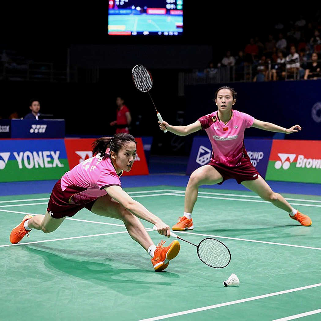 Thuy Linh at the Japan Asian Games: Vietnam's Badminton Gap Is Not in the Racket