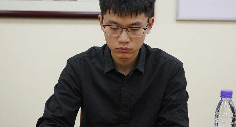 Carlsen trở lại giải cờ vua toàn cầu: Cuộc chạy nước rút chín ngày trước thềm Olympiad Carlsen trở lại giải cờ vua toàn cầu: Cuộc chạy nước rút chín ngày trước thềm Olympiad