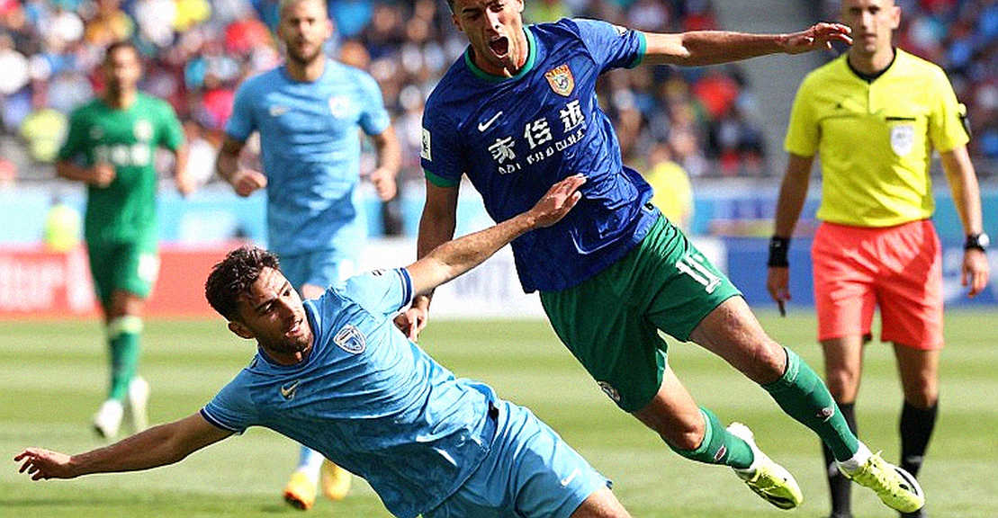 Ba tình huống, một cuộc họp báo và một lỗ hổng xác minh sau trận derby Madrid