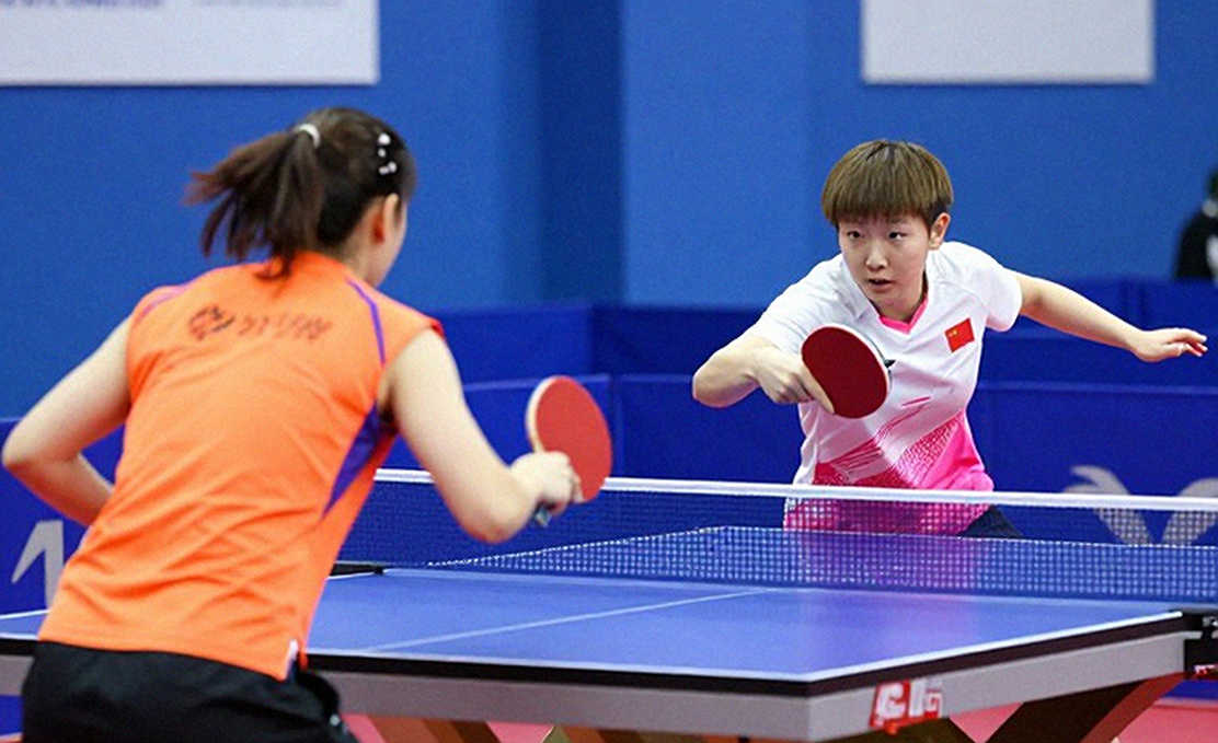 SBCL Premier Division Weekend 1: Đội hình tuổi trung bình 18 hạ cựu vô địch, và một tay vợt Pháp bất bại